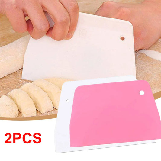 2Pcs Plastic Cake Cream Spatula Dough cutter